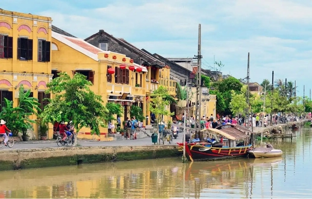 Vietnamese mud bath, male and female bath, most visitors said unacceptable